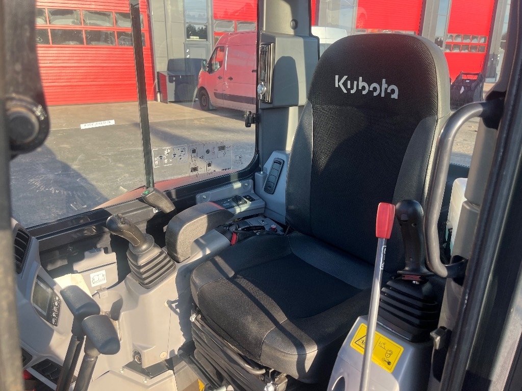 Kubota U 36-4 / Engcon, 3 buckets, Rasvari kuva 13