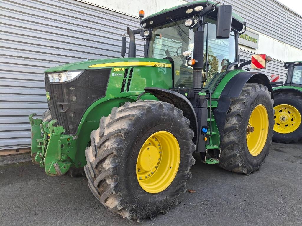 John Deere 7310 R