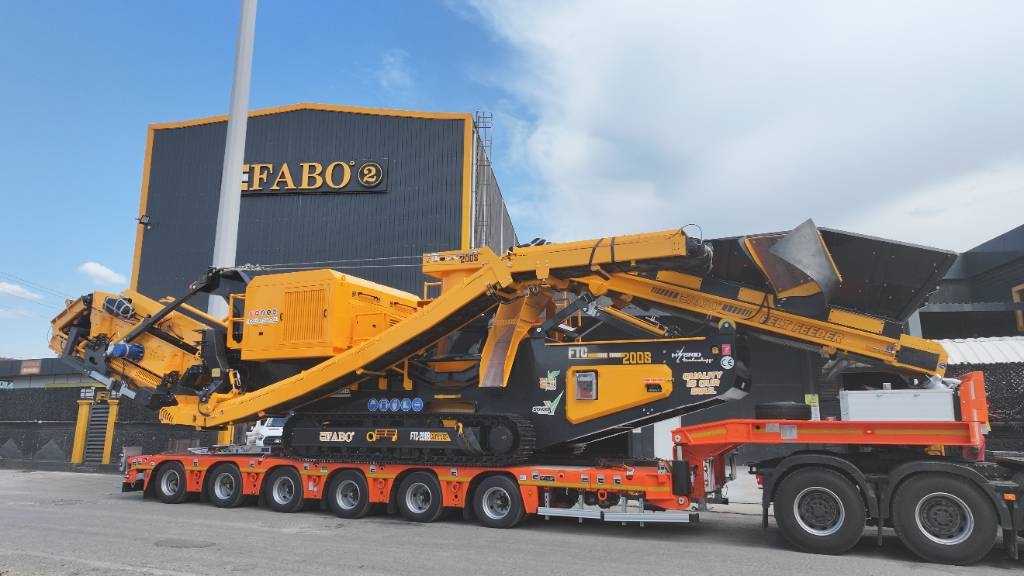 Fabo Le concasseur à cône mobile sur chenilles FTC-200S