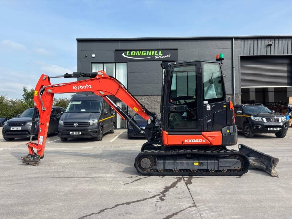 Mini-pelle Kubota KX 060-5 — occasion 2023, 1 100 h