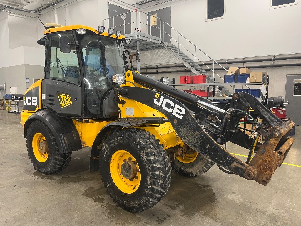 JCB 409 40km/h