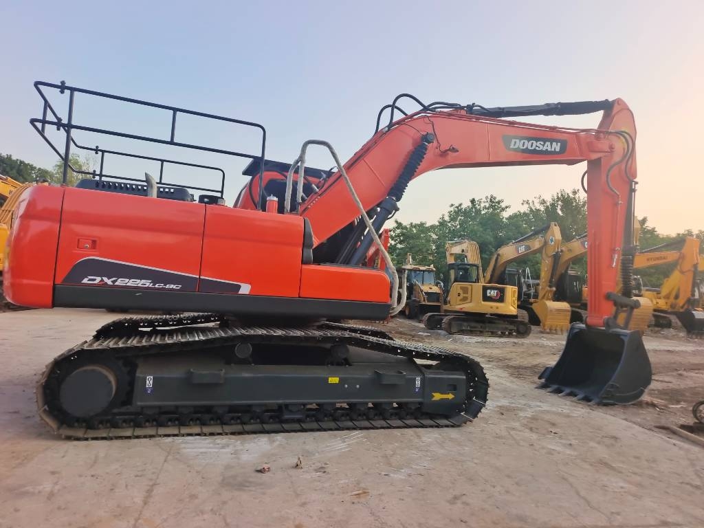Doosan DX225LC-9 made in Korea