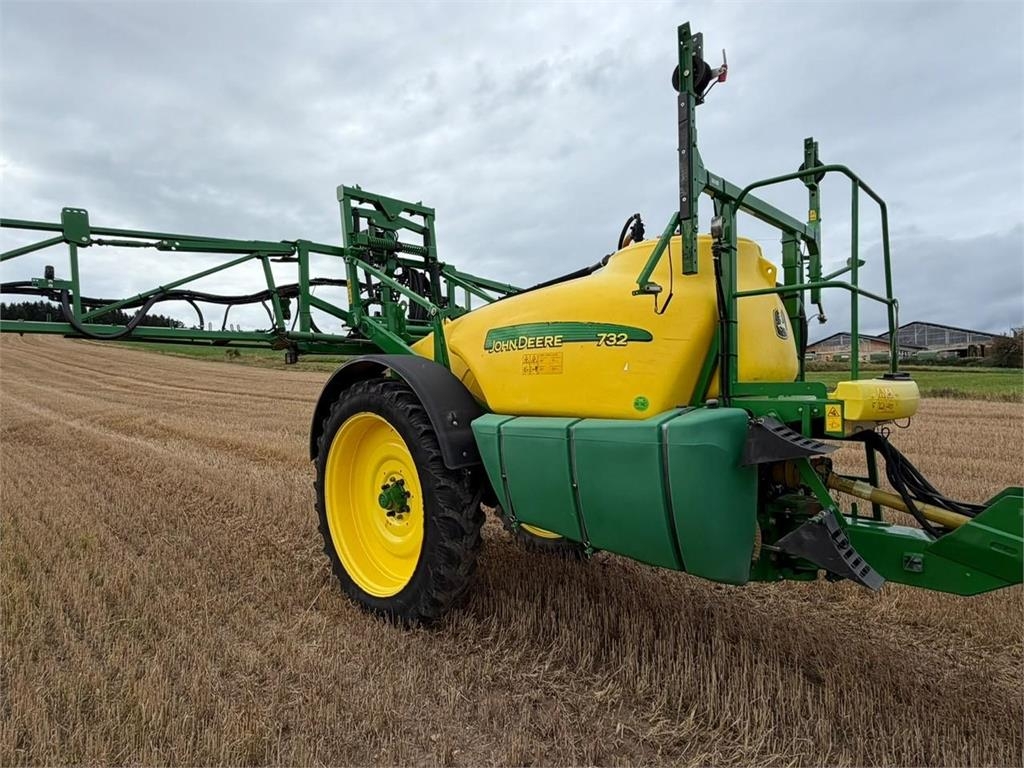 Remorque agricole John Deere 732 — occasion 2010