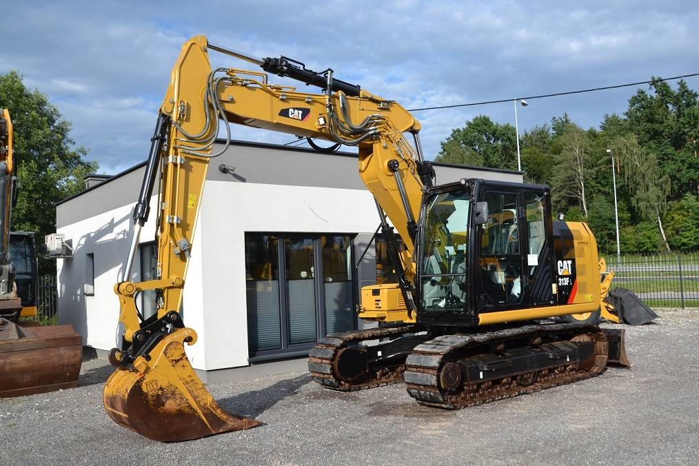 Pelle sur chenilles Caterpillar 313 F L — occasion 2019, 5 100 h