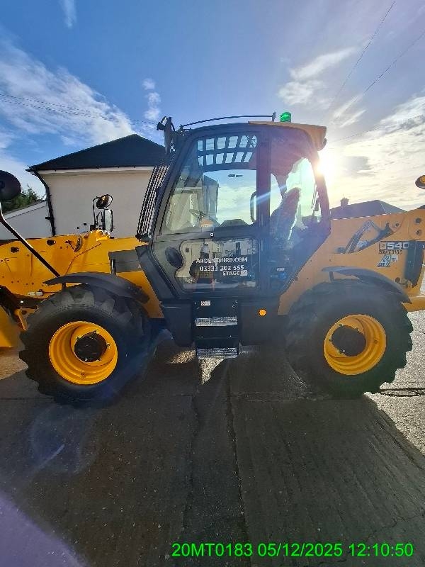 JCB 540-200