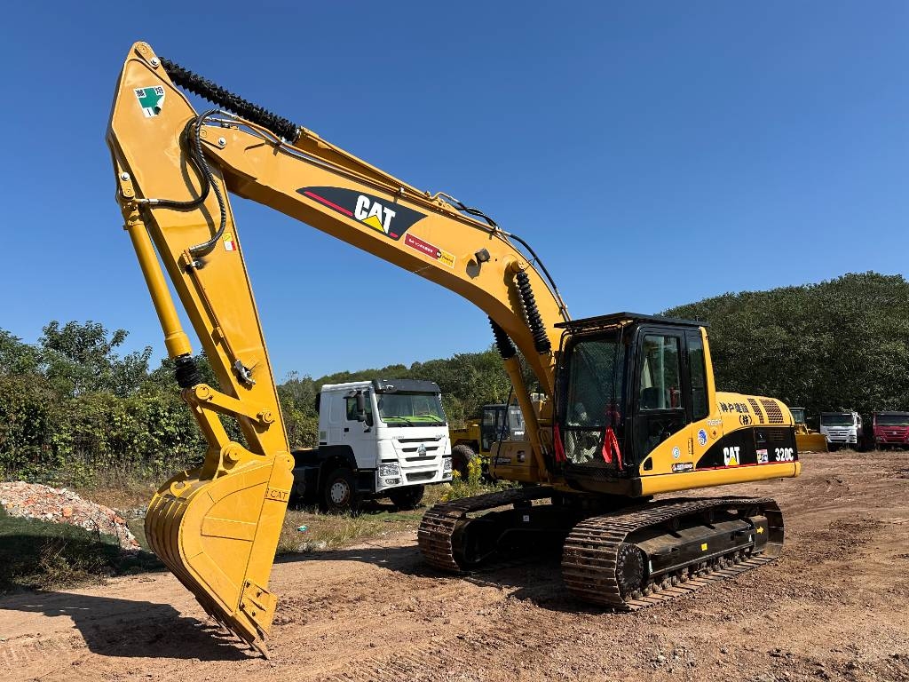 CAT 320CL