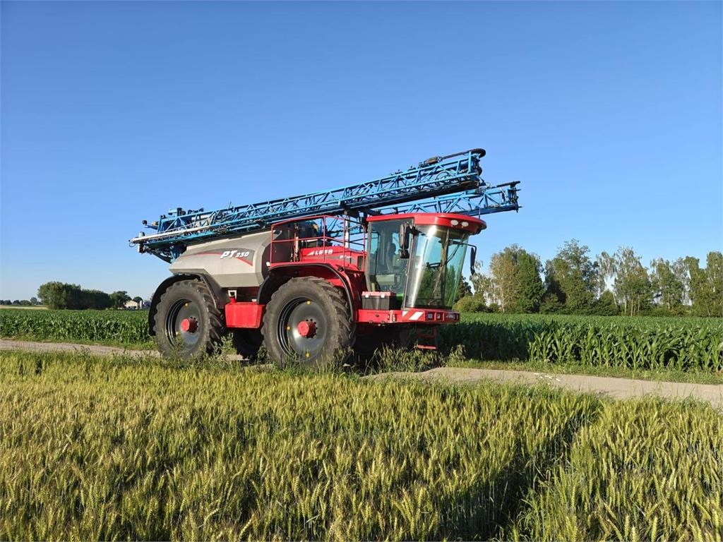 Horsch Leeb PT 230 36m