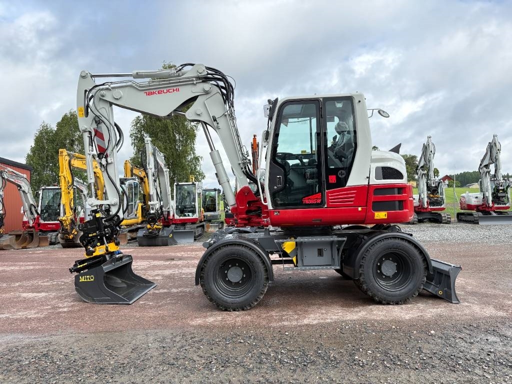 Takeuchi TB395W
