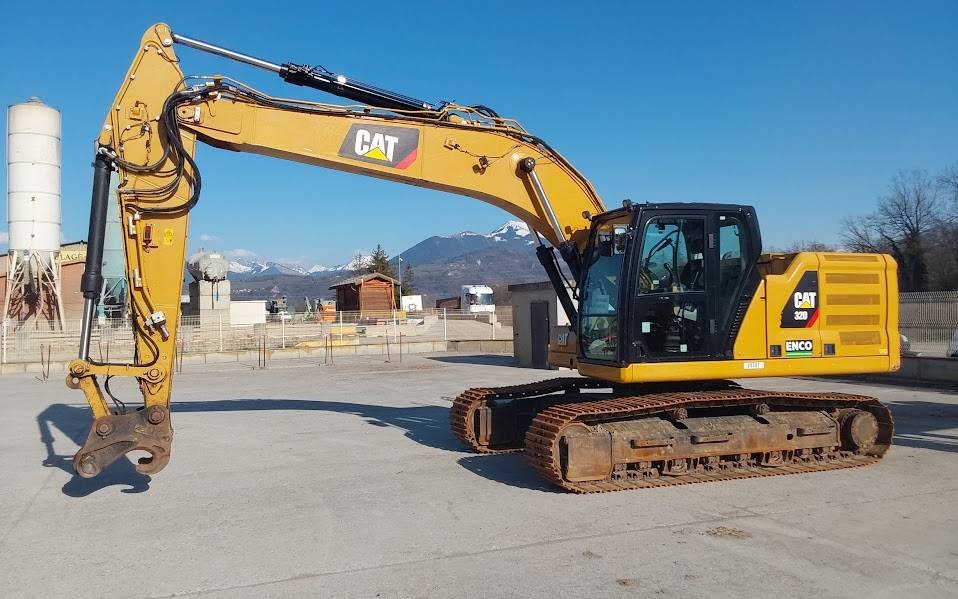 CAT 320 (07B)