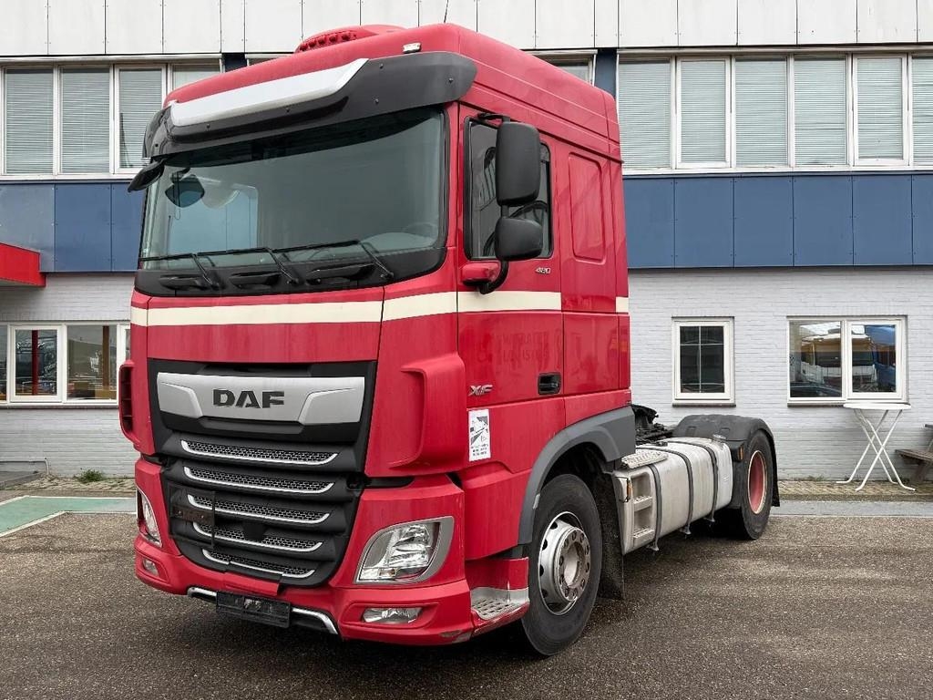 DAF XF 106.480 4X2 EURO 6 + HYDRAULICS