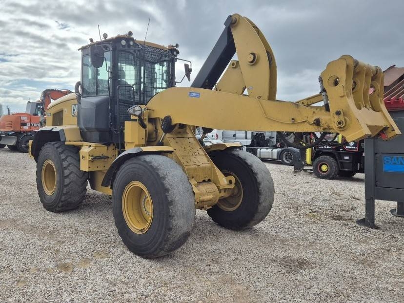 CAT 926