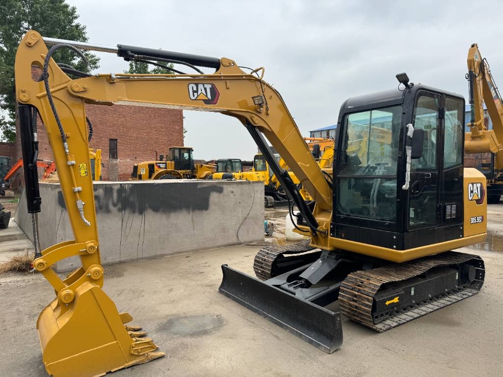 CAT 305.5