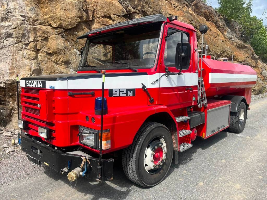 Scania T 92M - firetruck