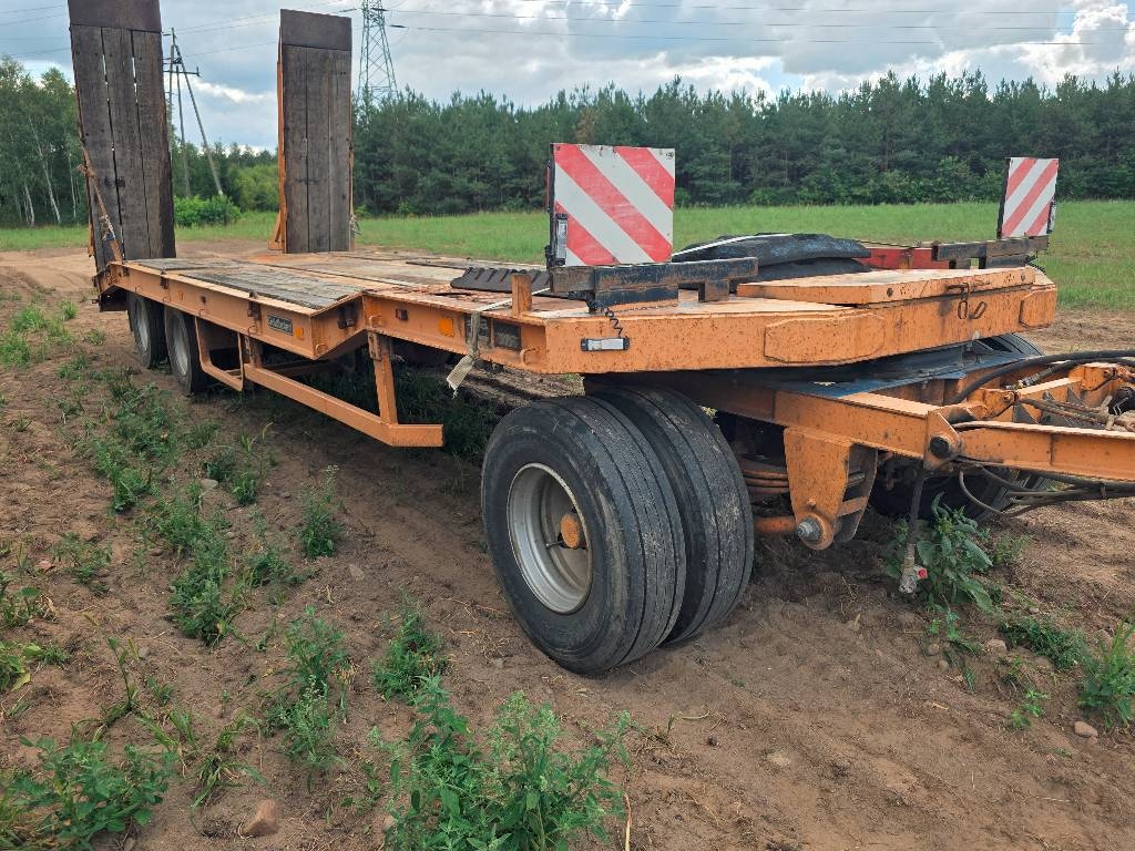 Goldhofer TU3-24/80