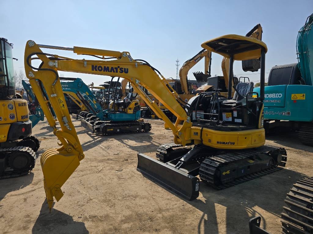 Mini-pelle Komatsu PC30 — occasion 2024, 400 h