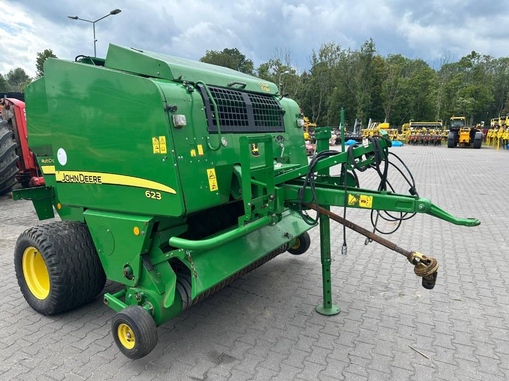 John Deere 623 MultiCrop