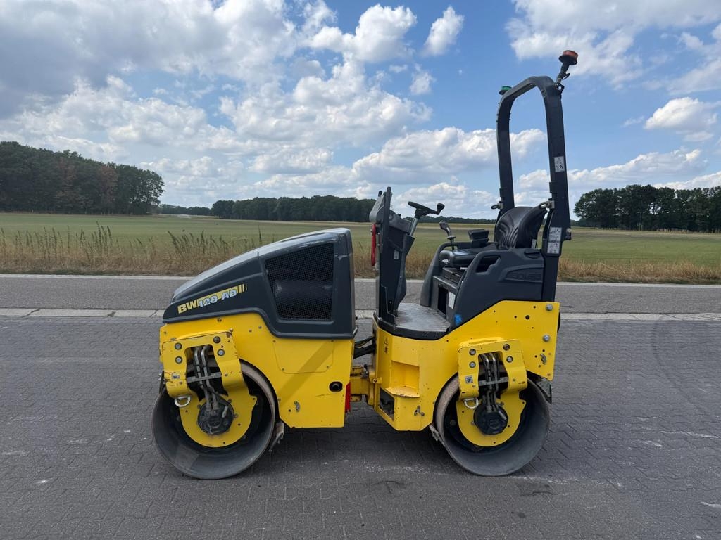 Bomag BW 120 AD-5 trilwals
