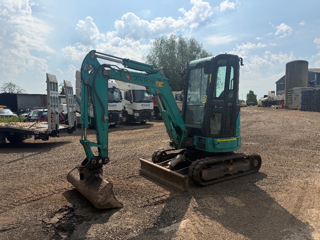 Kobelco SK25SR-6E