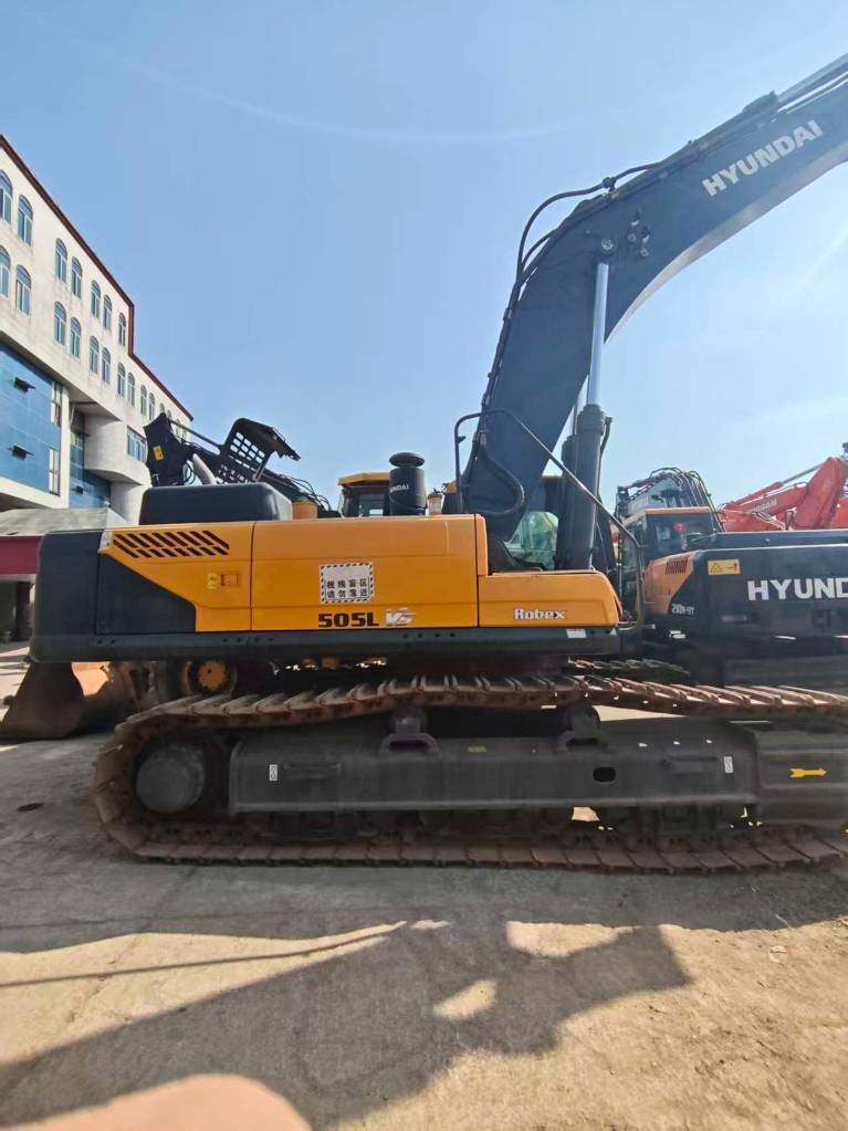 Pelle sur chenilles Hyundai R 505 LC — occasion 2023