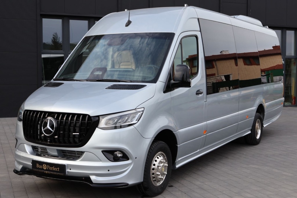 Mercedes-Benz Mercedes-Benz Sprinter 519CDI - Luxury minibus