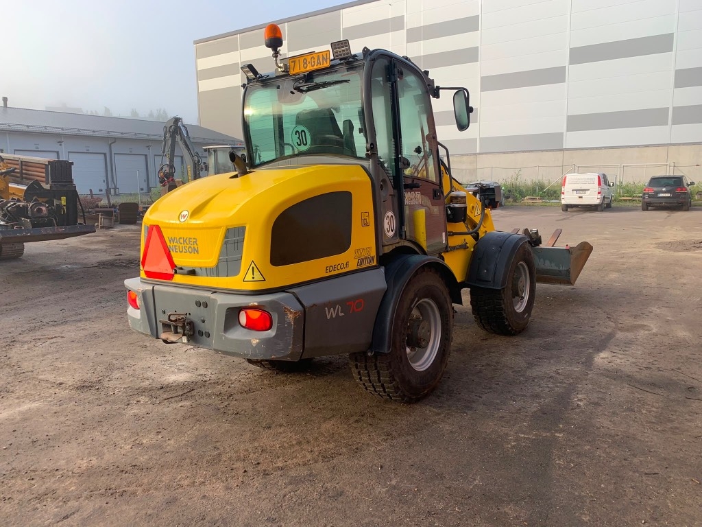 Wacker Neuson WL 70 / Tinner, bøtte, børste, sliper! kuva 4