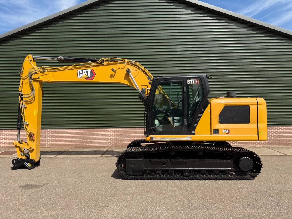 Pelle sur chenilles Caterpillar 317 GC — occasion 2021, 1 100 h
