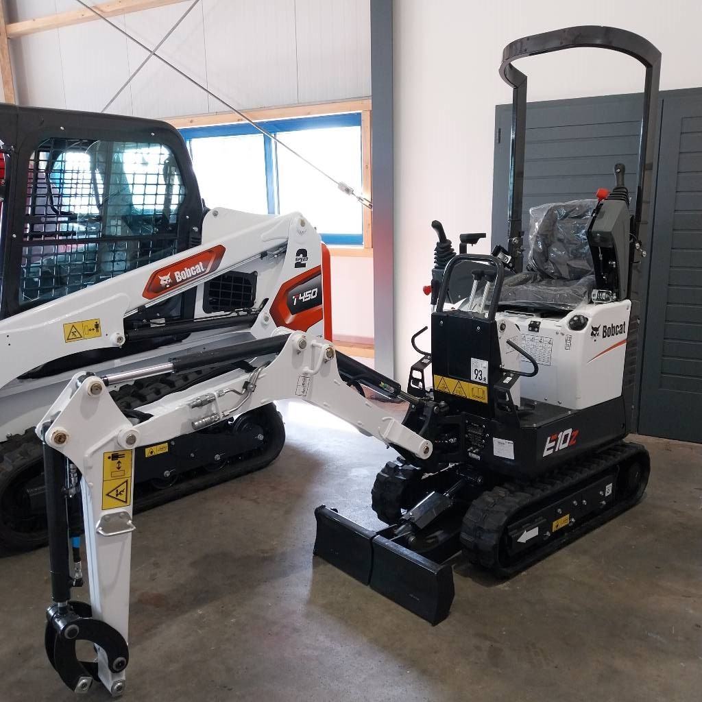 Mini-pelle Bobcat E 10z NEU Ölkühler — occasion 2026