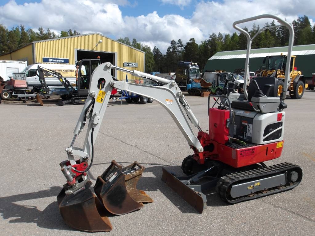 Takeuchi TB 210 R