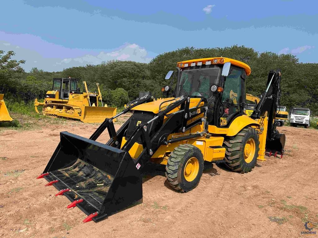 Tractopelle JCB 3 CX — occasion 2024, 50 h
