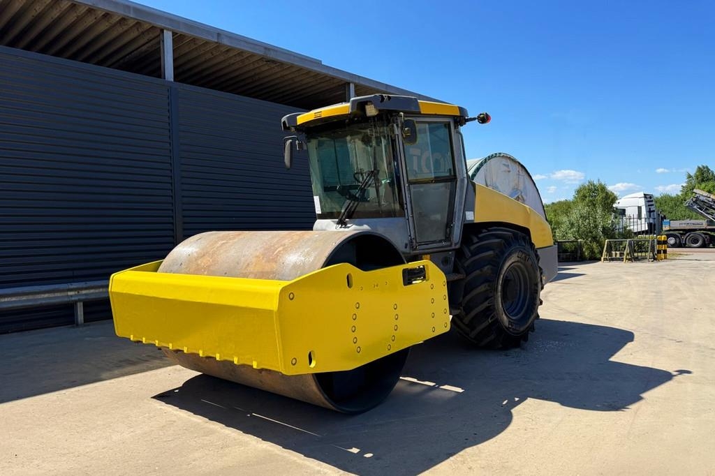 Rouleau monocylindre Dynapac CA3500D — occasion 2014, 4 190 h