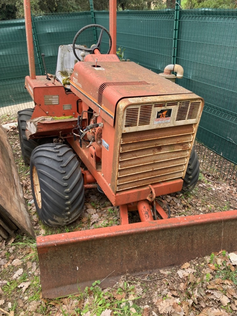 Ditch Witch 2310 DD