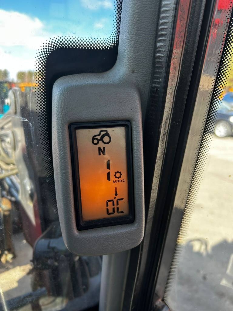 Valtra C 130 / Kuormaaja, Kauha, Siisti! kuva 17