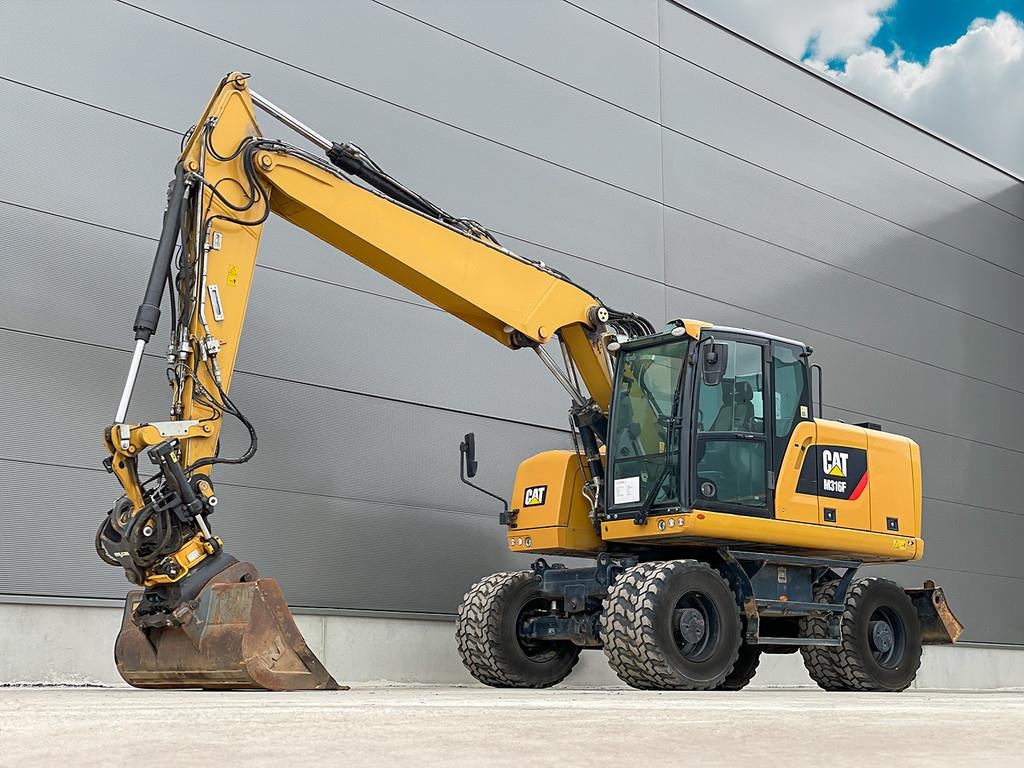 Pelle sur pneus Caterpillar M316F — occasion 2017, 11 628 h