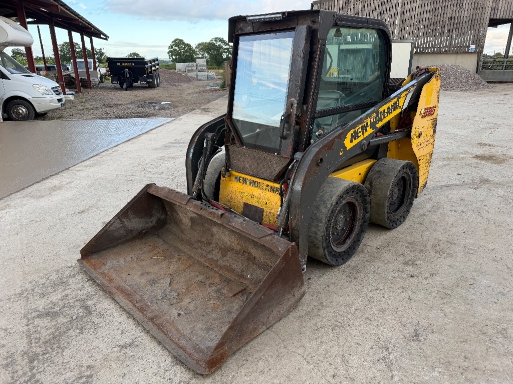 New Holland L 316