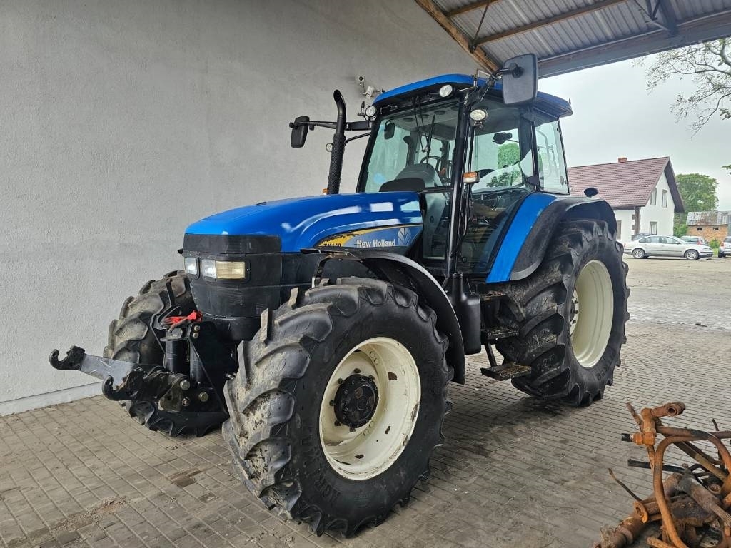 New Holland TM 140