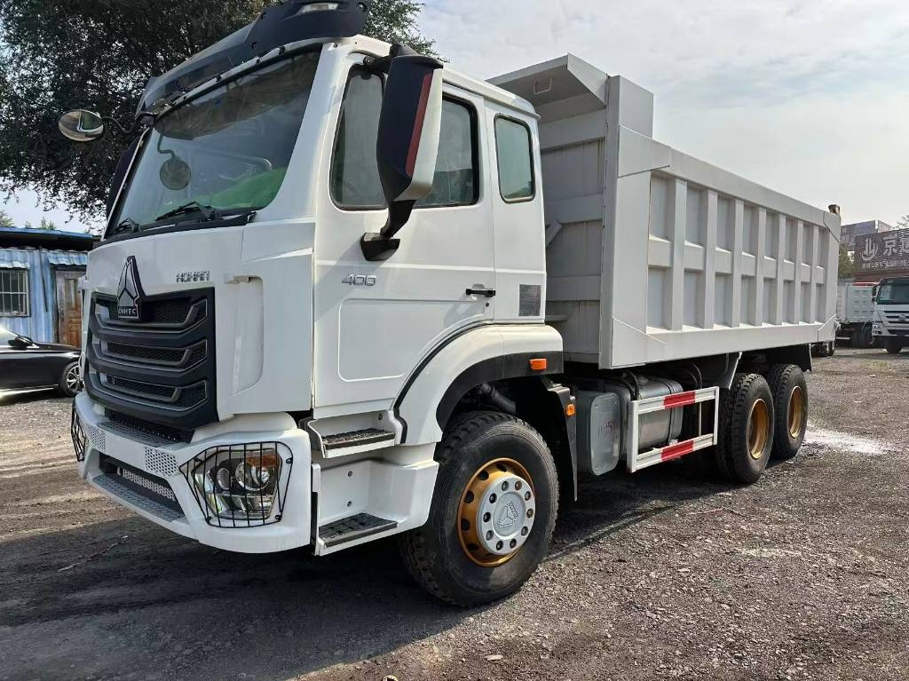 Camion benne Sinotruk Hohan 400 — occasion 2024