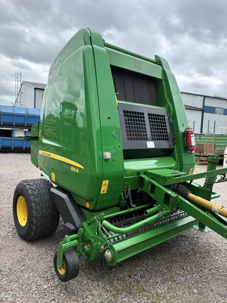 Presse à balles rondes John Deere Johan Deere 882 — occasion