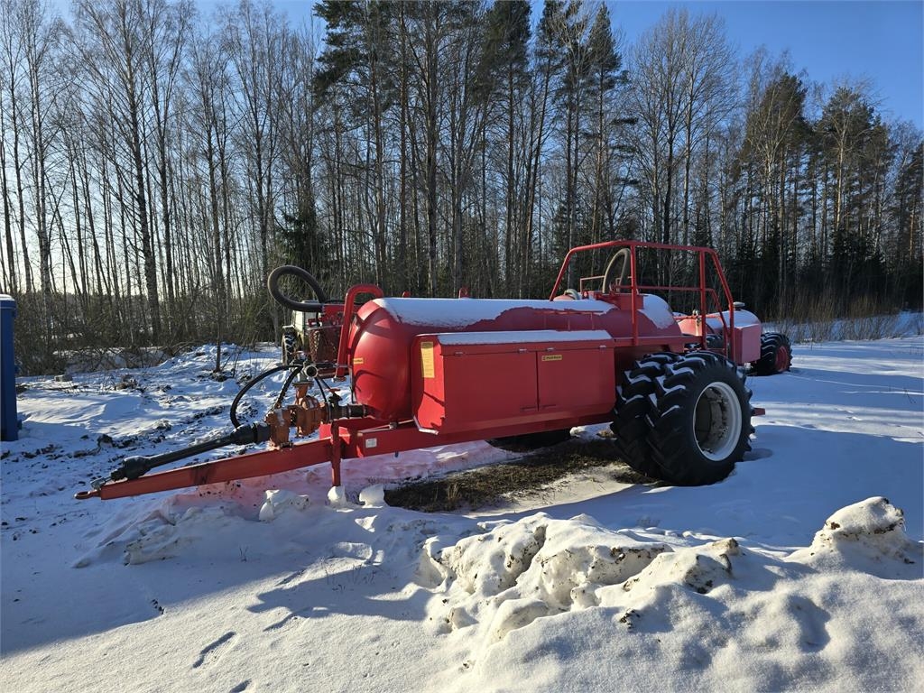 Remorque agricole Peatmax 4,0m3 Palosäiliöperävaunu — occasion