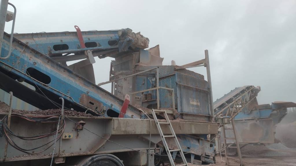 Sandvik Road Master 4800