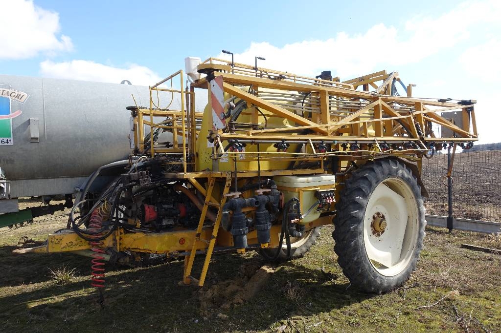 Kuhn Opryskiwacz ,Napa czeski