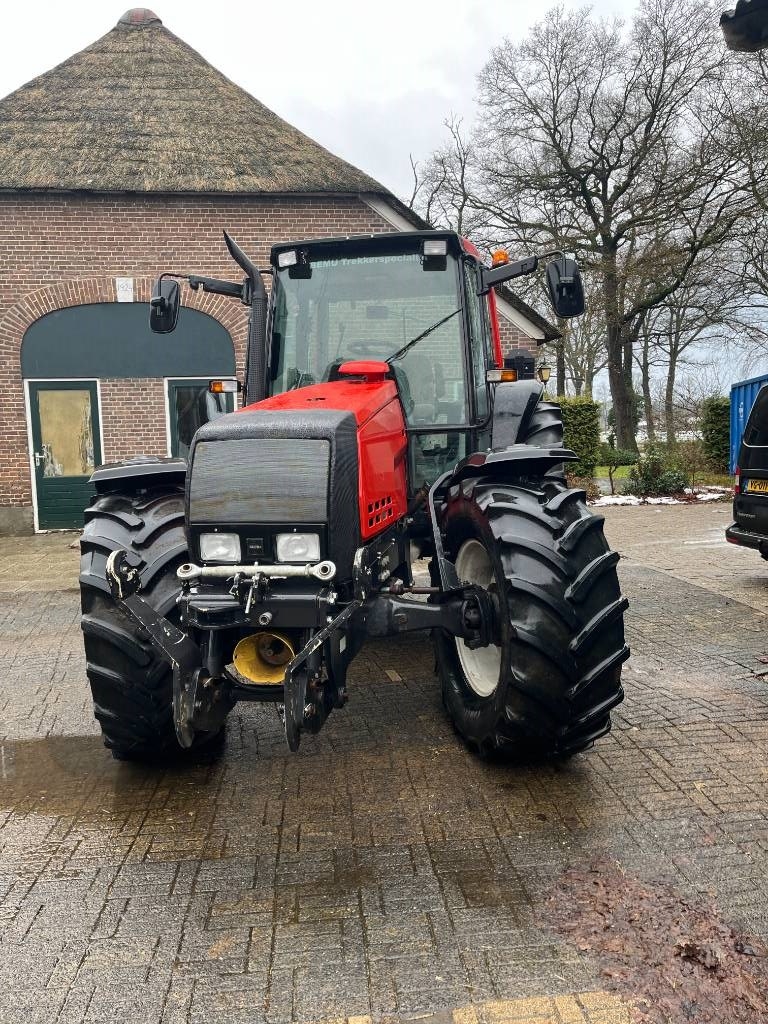 Valtra 6650