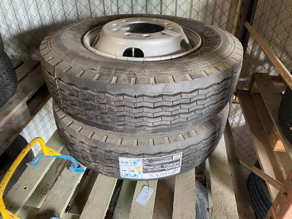 Onyx 235/75R17,5 10 bult konade hjul