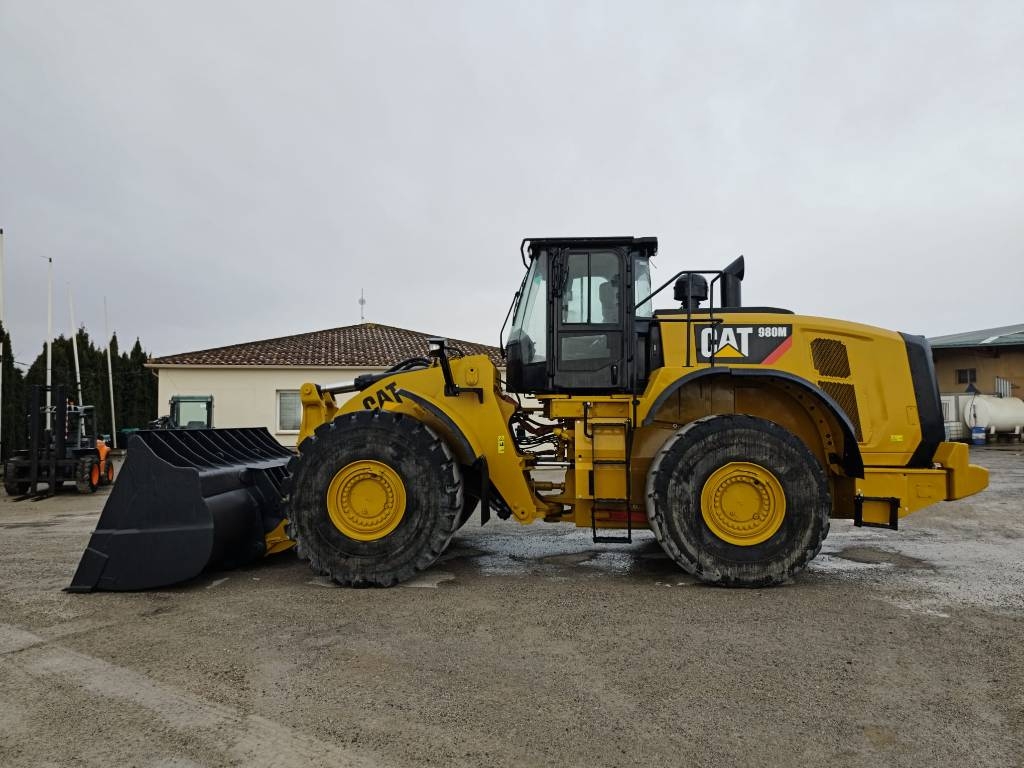 CAT 980M