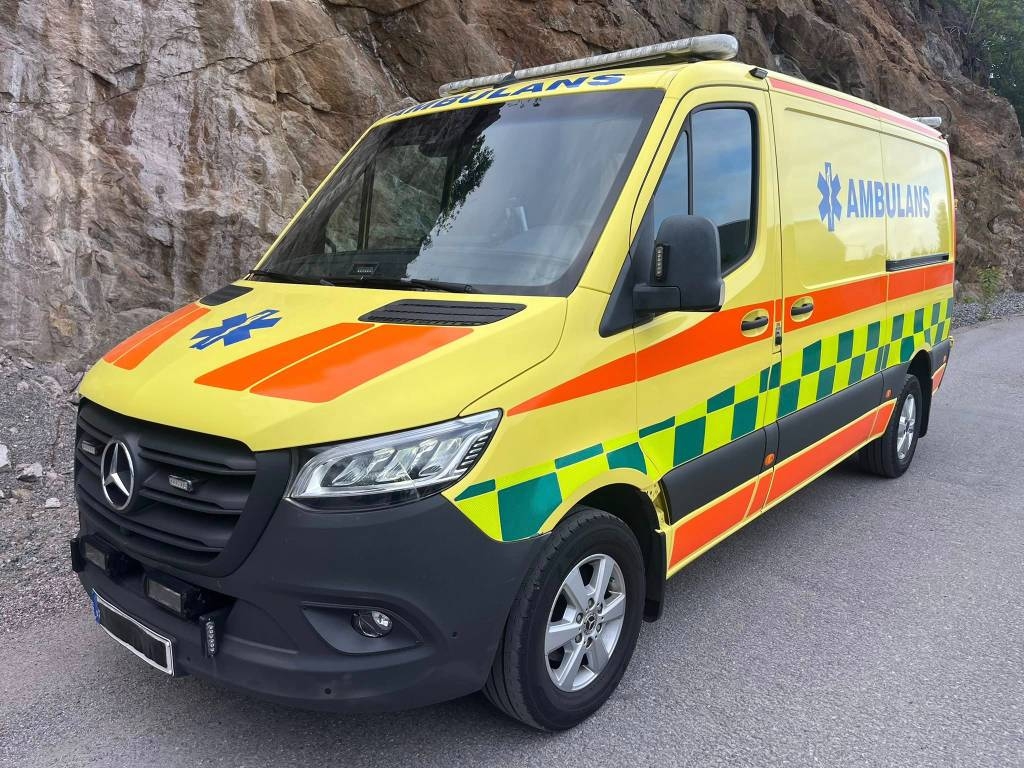 Mercedes-Benz Sprinter 419 CDI - AMBULANCE