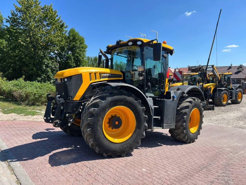 JCB Fastrac 4220