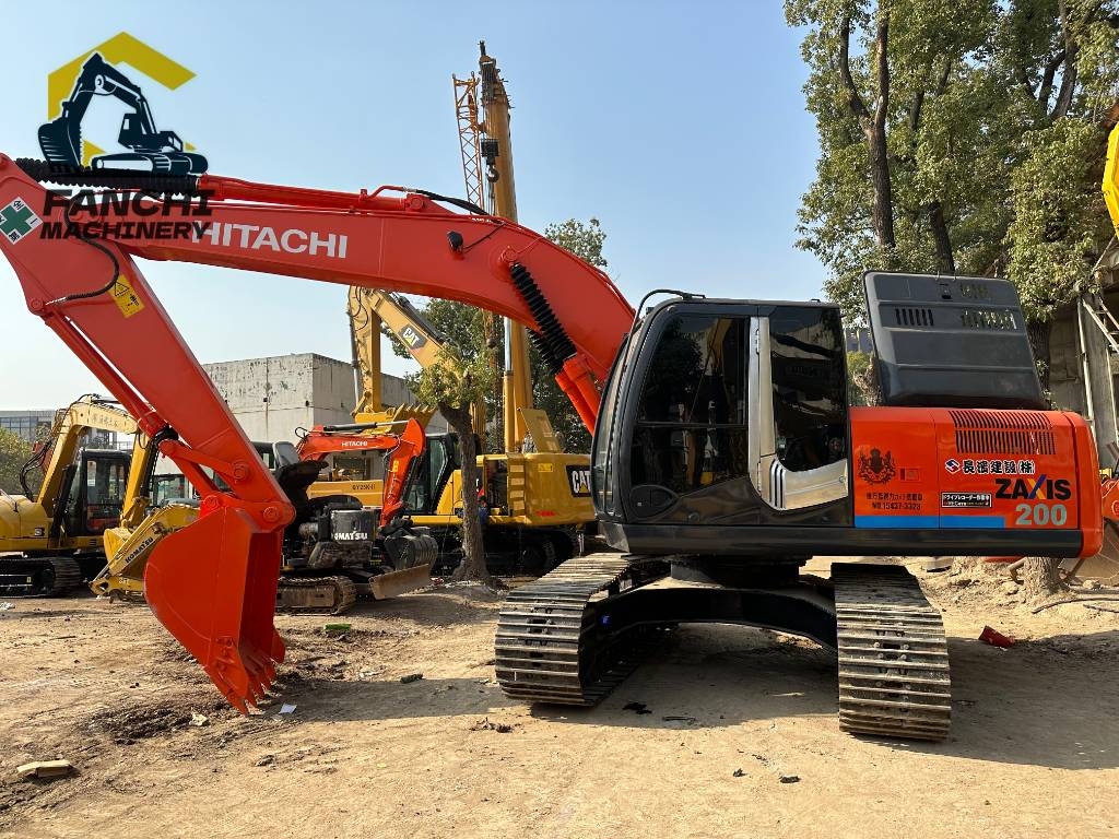 Hitachi 200