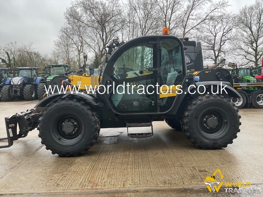 New Holland TH 7.37 Elite