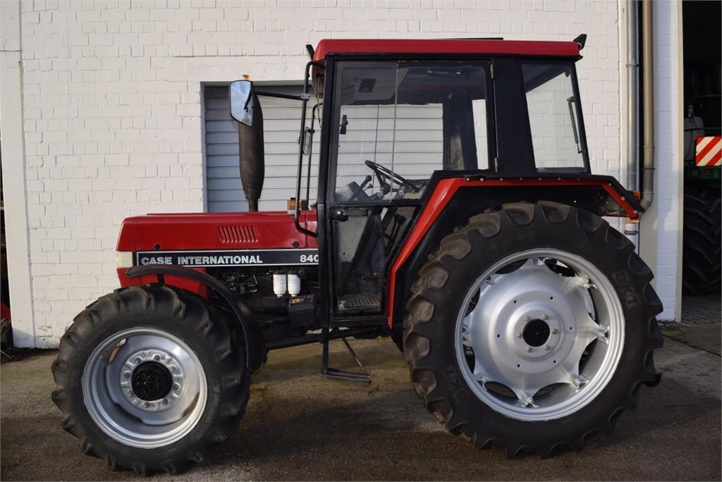 Case IH 840