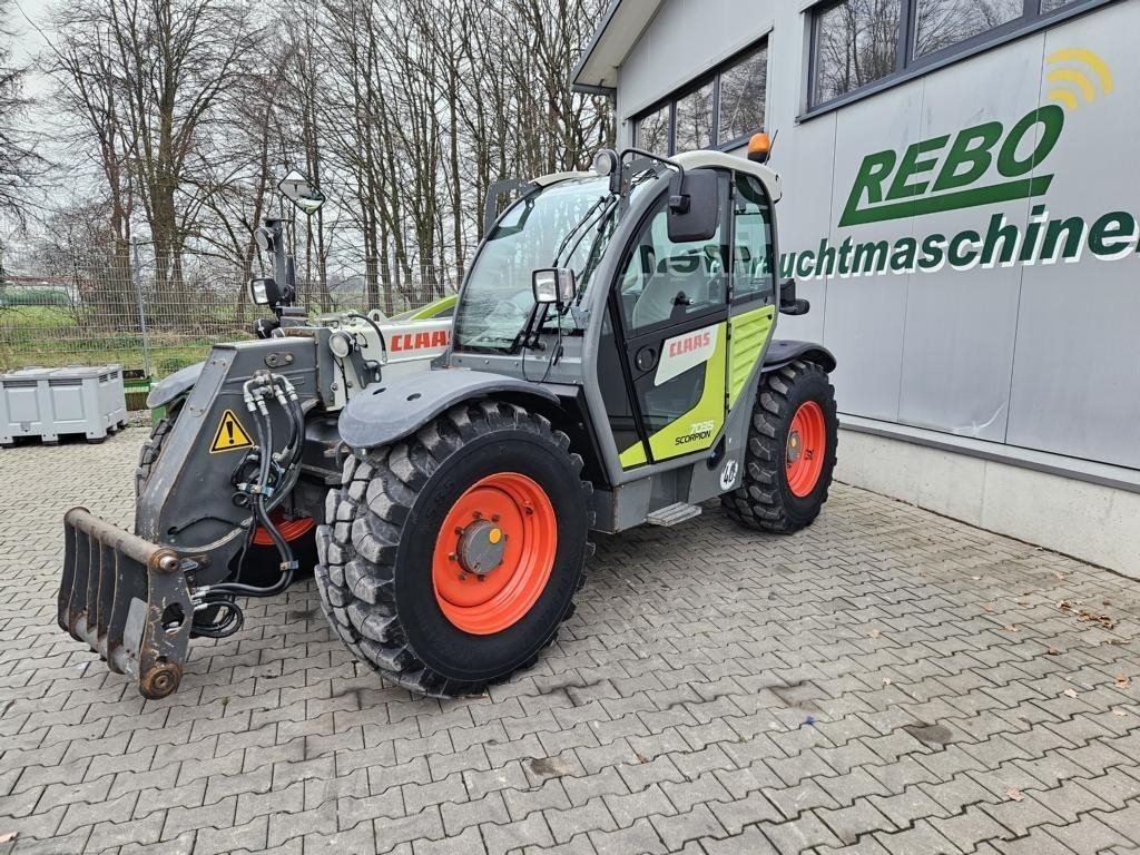 CLAAS SCORPION 7035 — occasion 2017, 4 241 h