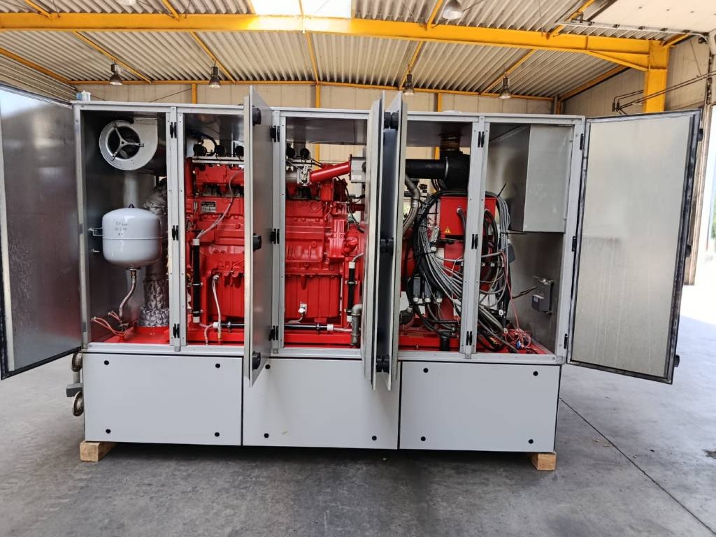 Groupe électrogène MAN K+S (Wolf) GTK 140 (MAN E2876 E312) Gas BHKW 150 K — occasion 2012